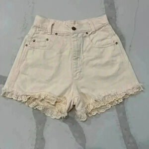 Vintage Michael G Denim and Lace High Rise Shorts Women’s Size 5
